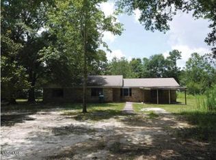 20228 Old Scarborough Rd, Saucier, MS 39574