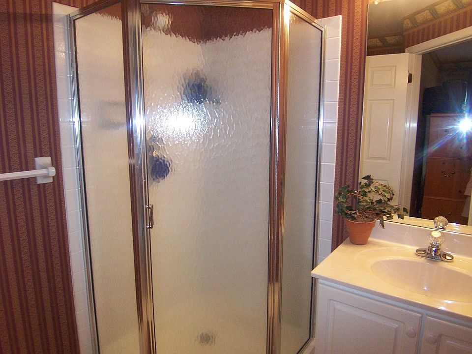 1st image of 211 Liberty Bell Cir