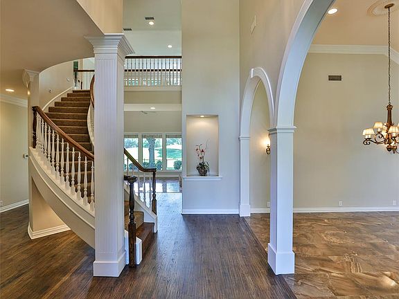 5th image of 6013 Laurel Valley Ct