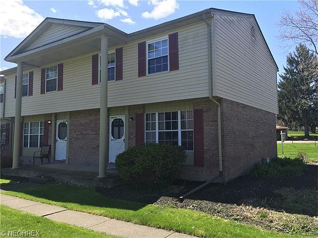 1st image of 367 Carriage Ln