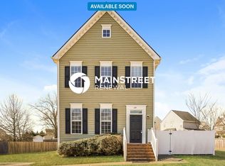 109 Haywood Ln, Clayton, NC 27527