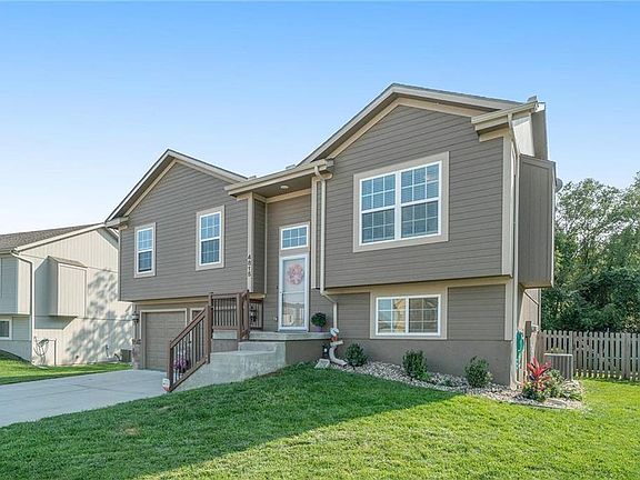 2nd image of 4815 Shearer Ct
