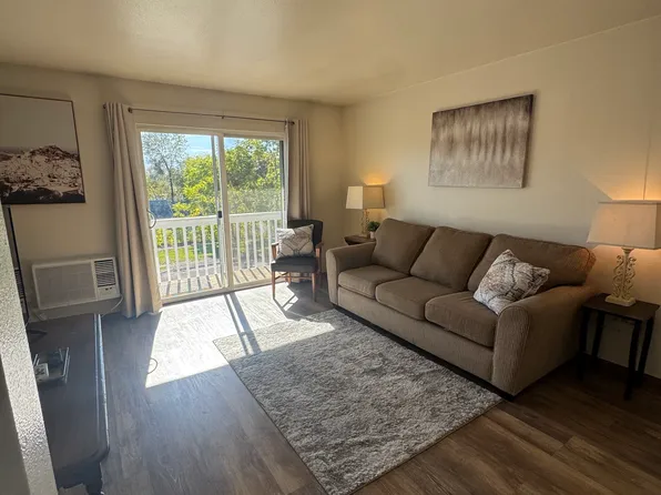 116 E Dewberry Ave, Omak, WA