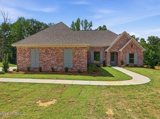 939 Mullican Rd, Florence, MS 39073