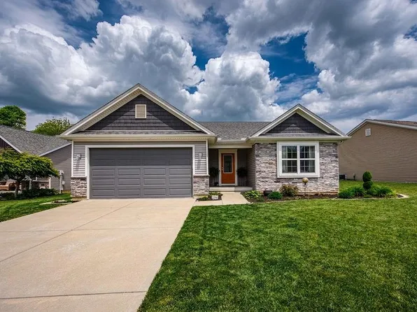 25571 Hearthstone Dr, Brookville, IN 47012