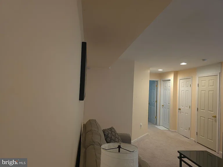 15546 Miller School Pl — Photo 10