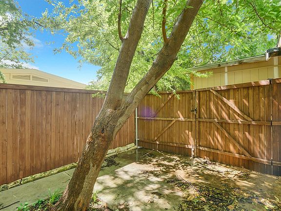 5th image of 2108 Skylark Dr