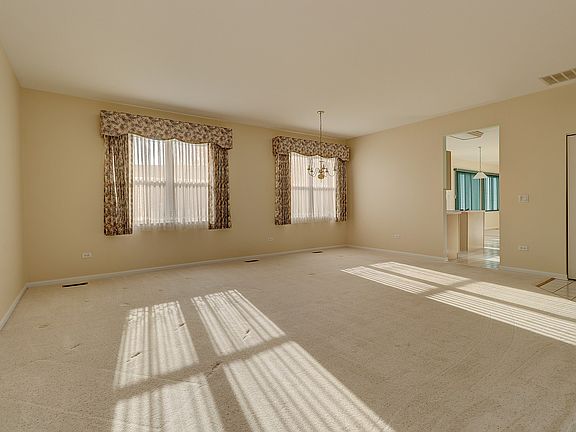 4th image of 20959 W Snowberry Ln #0