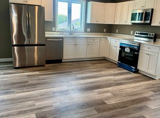 60 Richards St #8, Worcester, MA 01603