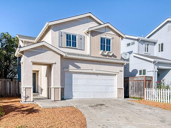 4th image of 2923 Dall Sheep Lane