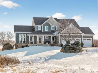 26415 Wyldewood Dr, Webster, MN 55088