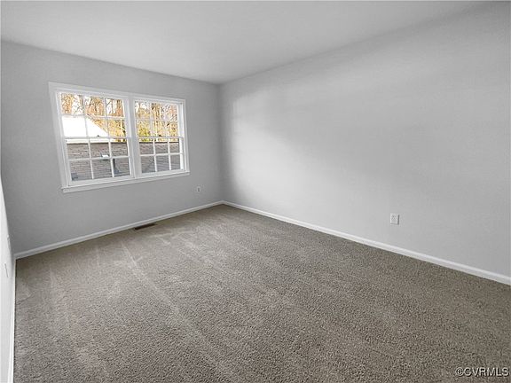 5th image of 1505 Yellow Tavern Ct