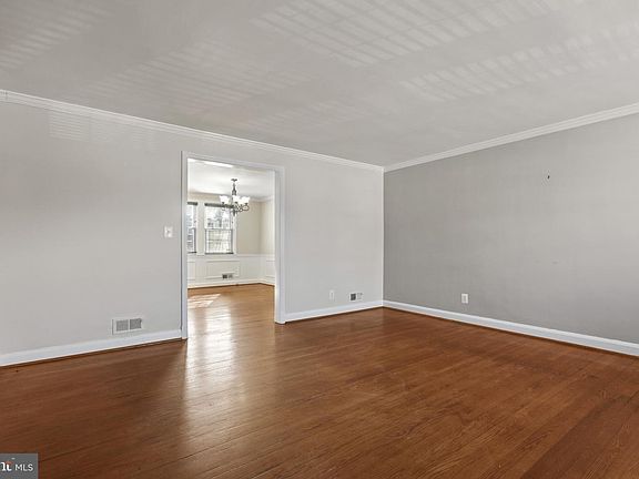 5th image of 1509 Upshire Rd