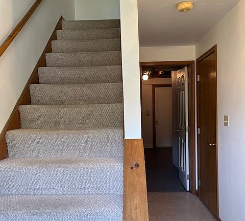 2nd image of 1104 Cranston Dr #1104