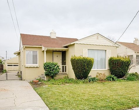 2nd image of 411 Elsie Ave