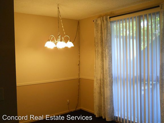 5th image of 7601 Whitsett Ave APT 3