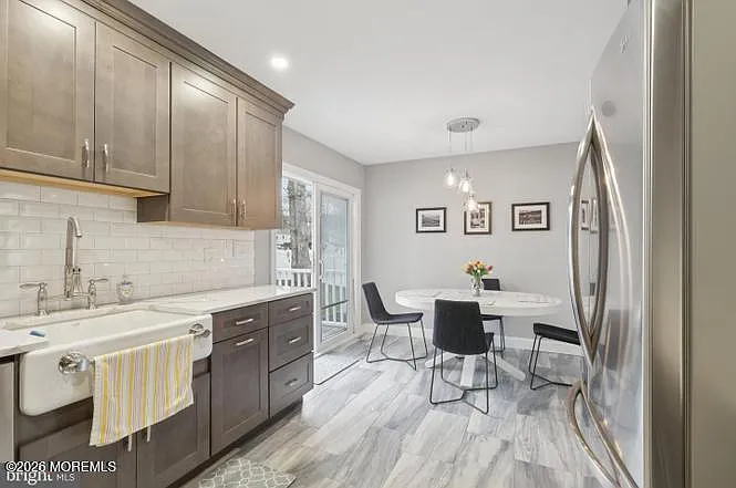 118 Darien Rd — Photo 21