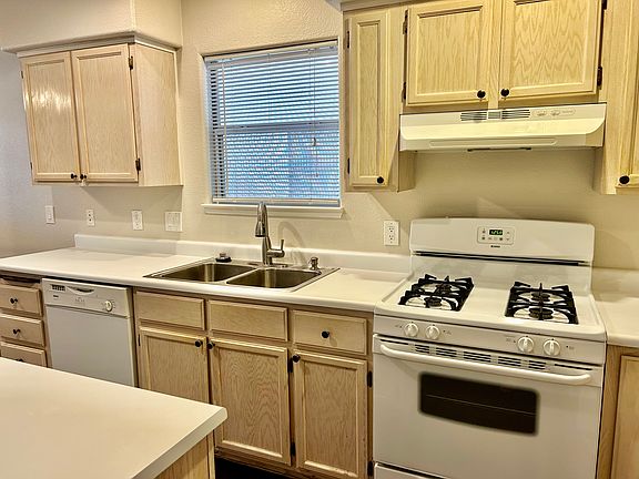 5th image of 6104 Hillside Bloom Ct Unit 101