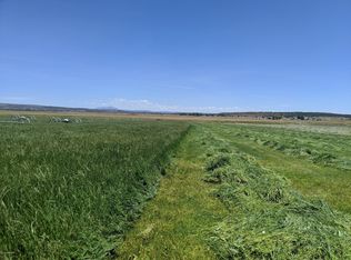 22475 N Malapai Ridge Rd, Paulden, AZ 86334