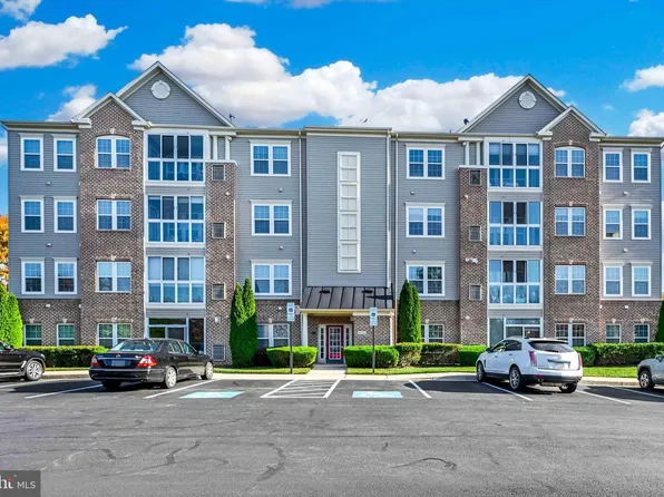 8440 Ice Crystal Dr Unit D, Laurel, MD 20723