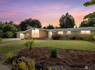 124 Mountain Circle Dr, Sumner, WA 98390