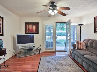 1303 Swan Pointe Blvd UNIT 101, Middletown, KY 40243