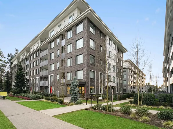 15858 Fraser Hwy #501, Surrey, BC V4N 6X4