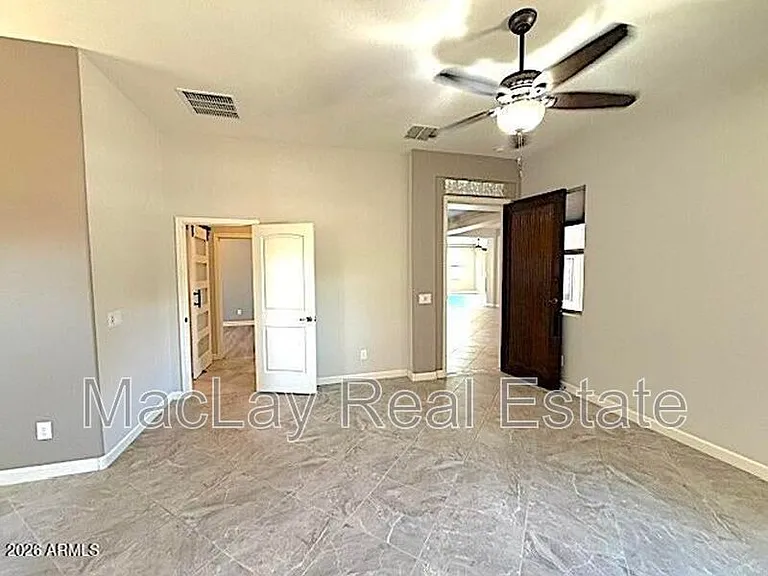 1142 E Bajor St — Photo 36
