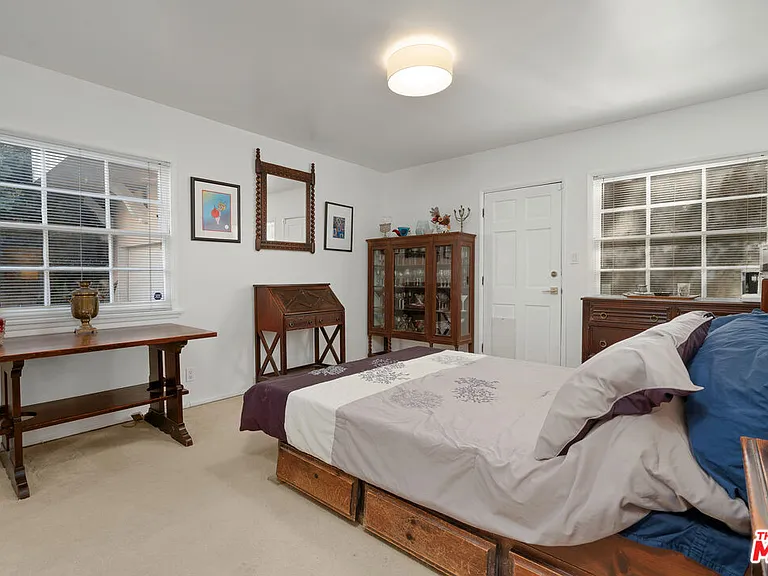 3331 Bennett Dr — Photo 22