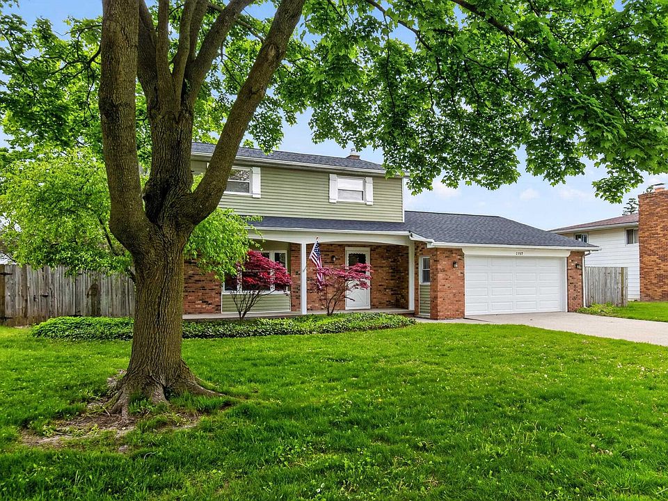 1st image of 2789 Dunmore Dr