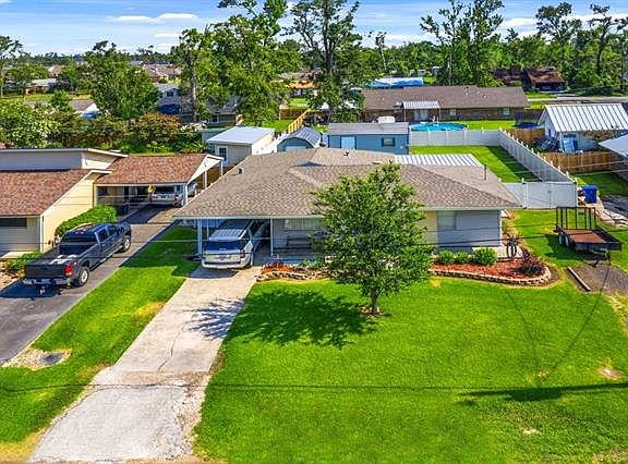 4th image of 420 Bowmer Ln