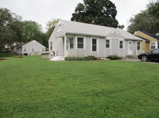 1001 N 9th St, Leavenworth, KS 66048