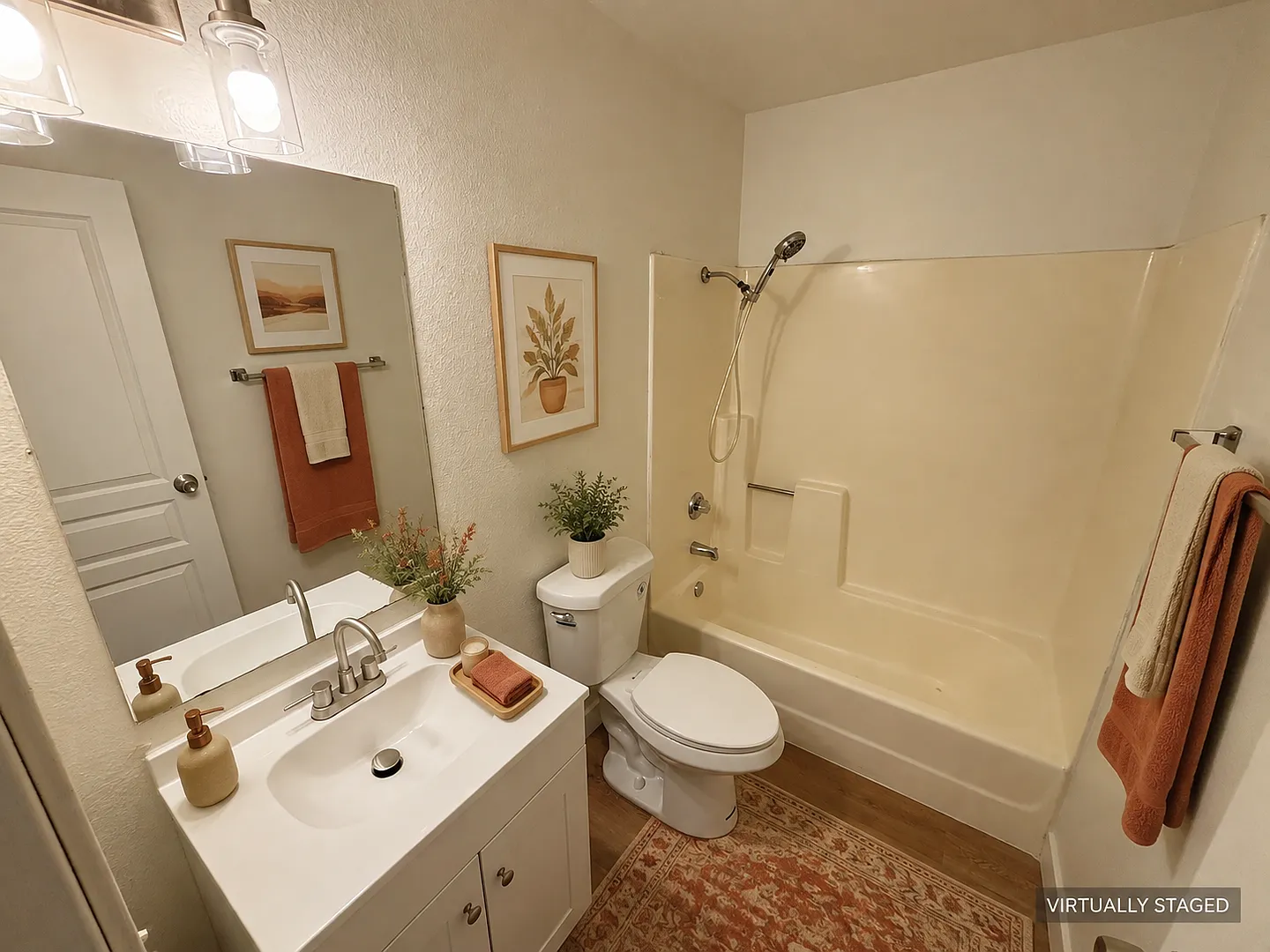 3431 E Cheyenne Ave Unit C — Photo 4
