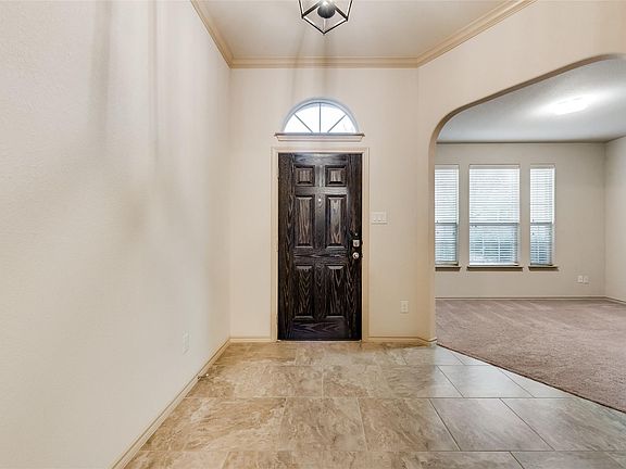 4th image of 15825 Carlton Oaks Dr