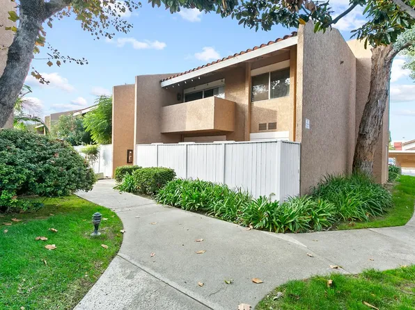 1101 W Macarthur Blvd Unit 215, Santa Ana, CA 92707