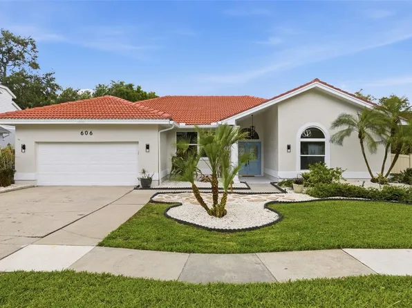 606 Tomoka Dr, Palm Harbor, FL 34683