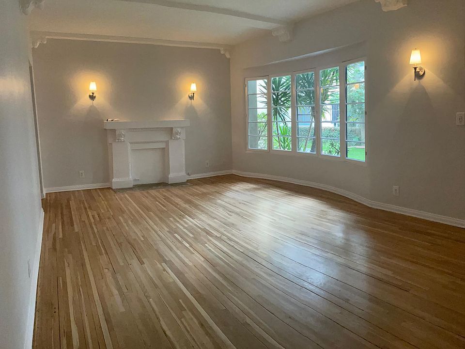 1st image of 173 N Sycamore Ave #1