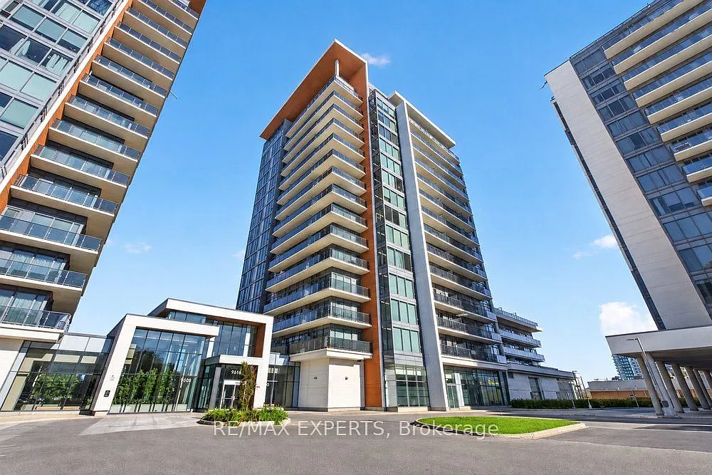 2 bed, $3,200 — Photo 1