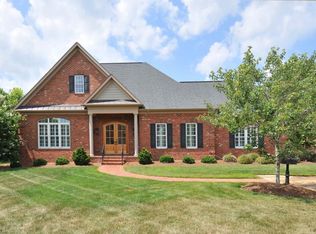 5164 Coachford Ln, Winston Salem, NC 27104