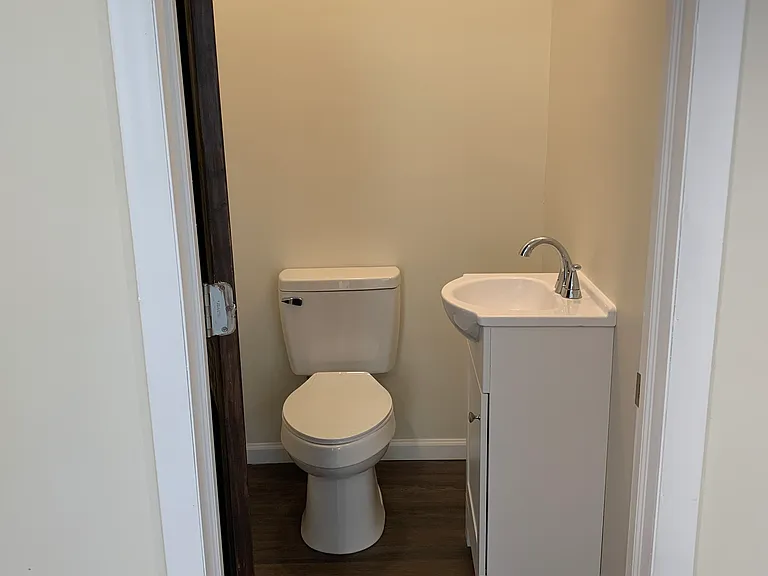 499 Morris St #1 — Photo 14