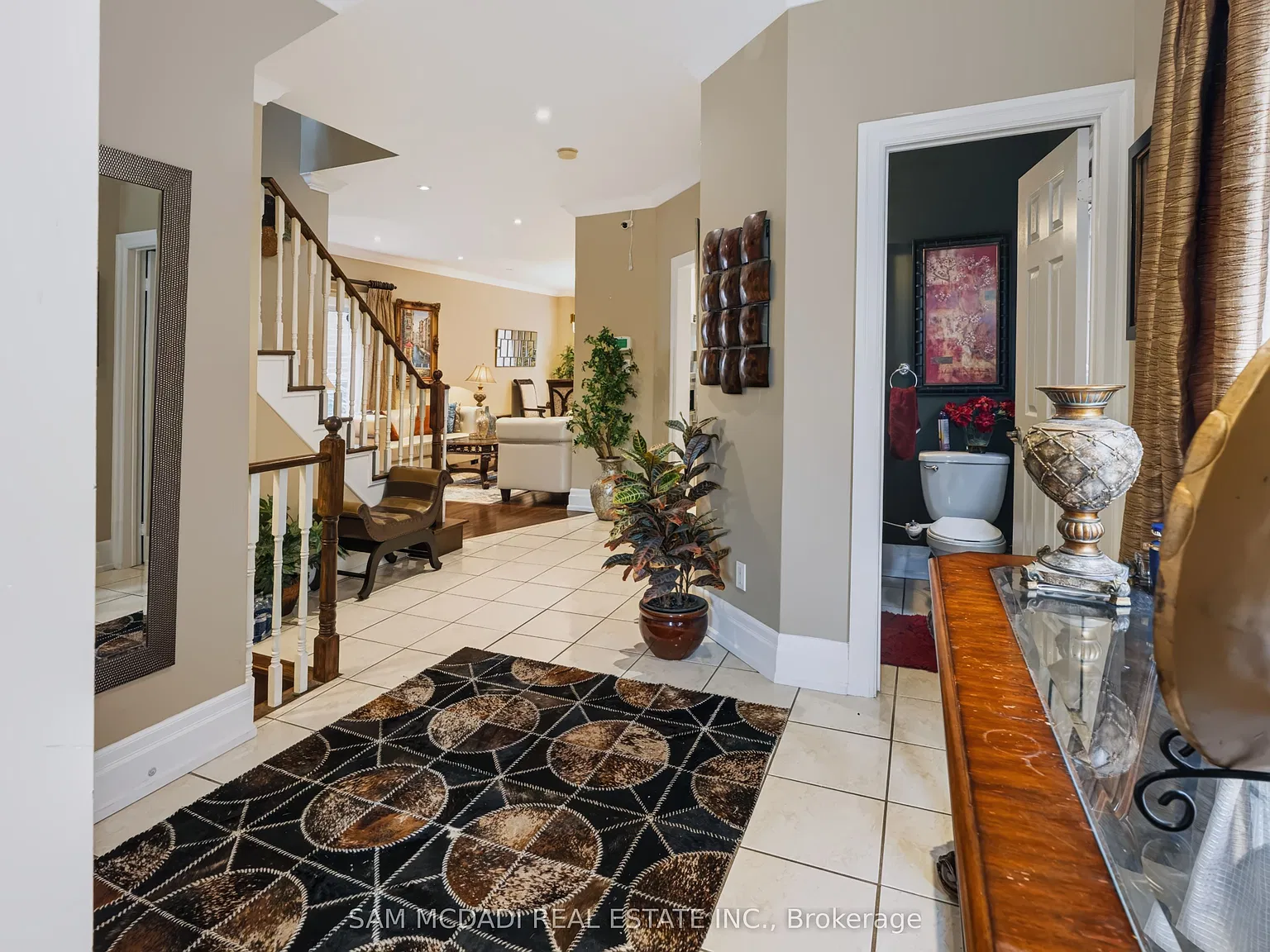 4 bed, $5,000 — Photo 3