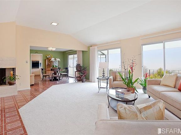 4th image of 46 San Jacinto Way