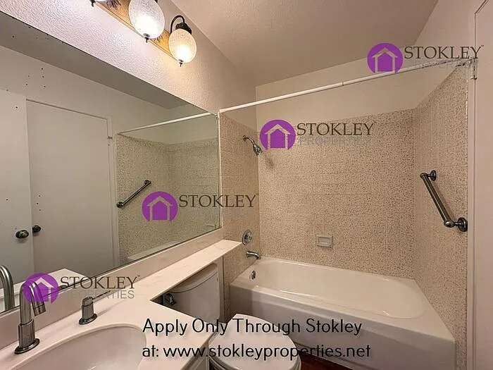 1484 Cortez Ct — Photo 32