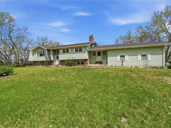 37600 E 171st St, Pleasant Hill, MO 64080