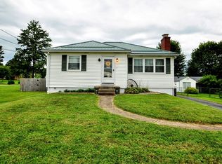 1555 Theatre St, Latrobe, PA 15650