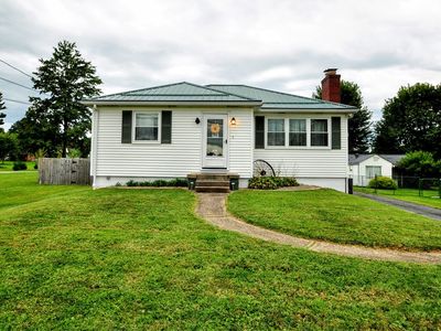 1555 Theatre St, Latrobe, PA, 15650