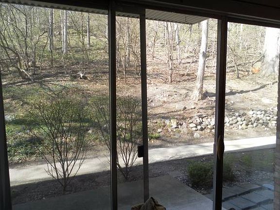 3rd image of 1245 Island Dr #10