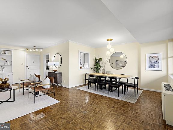 5th image of 3900 Watson Pl NW #B-4g