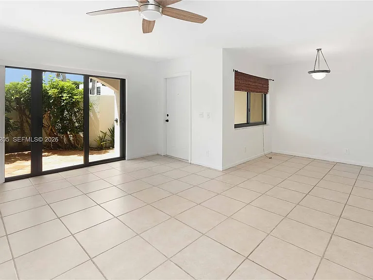 21208 Harbor Way #13713 — Photo 12
