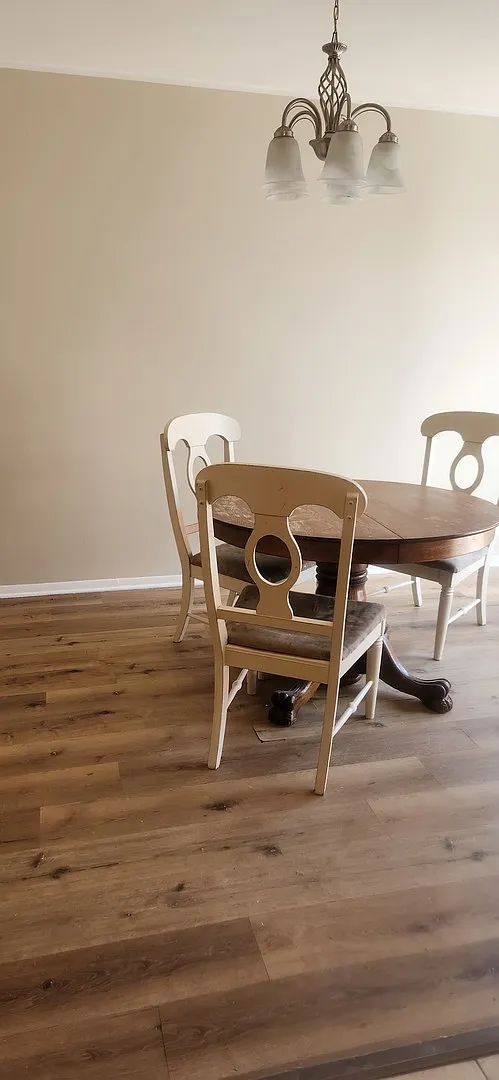 2 bed, 1000 sqft, $1,900 — Photo 4